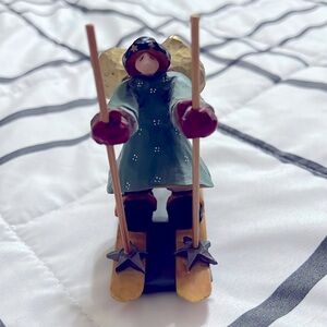 Williraye Studio Angel Skiing Figurine